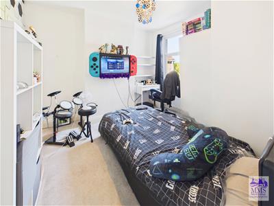 Picture 7